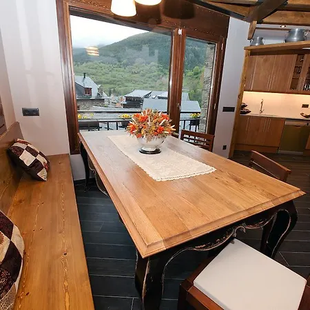 Casa Llop Espot